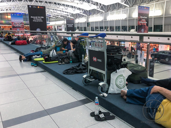 Stranded Passengers Sleeping in Buenos Aires Airport Flying Home Coronavirus
